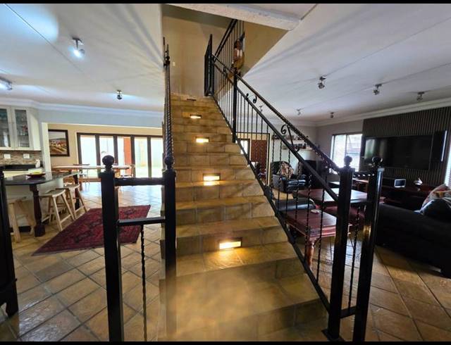 4 BEDROOM CLUSTER FOR SALE IN GLEN MARAIS